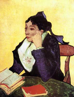 L'Arlesienne Madame Ginoux with Books